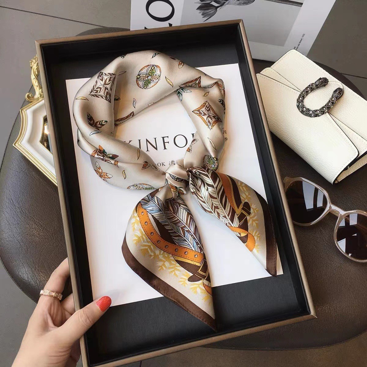 Silk Tie Woven - Luxury Fashion Print 70*70cm Silk Square