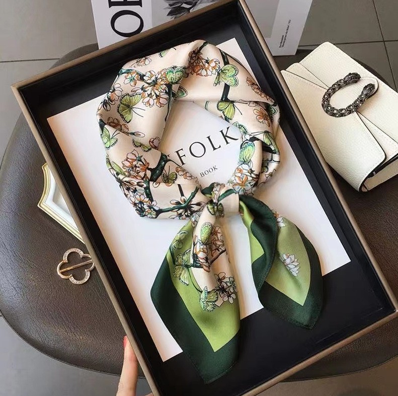 Luxury Fashion Print 70*70cm S - đánh giá và giá Silk Tie Woven